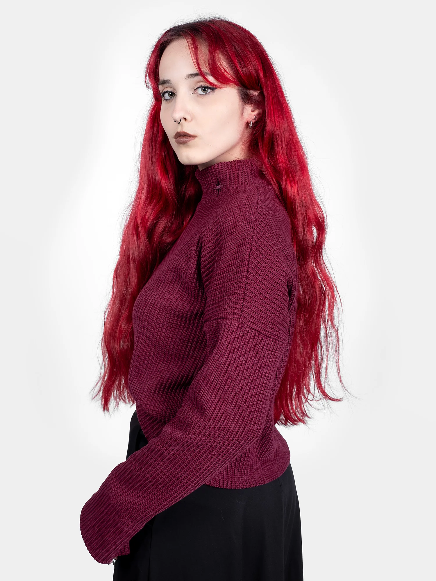 Bordowy sweter z golfem Astrid - Image 5