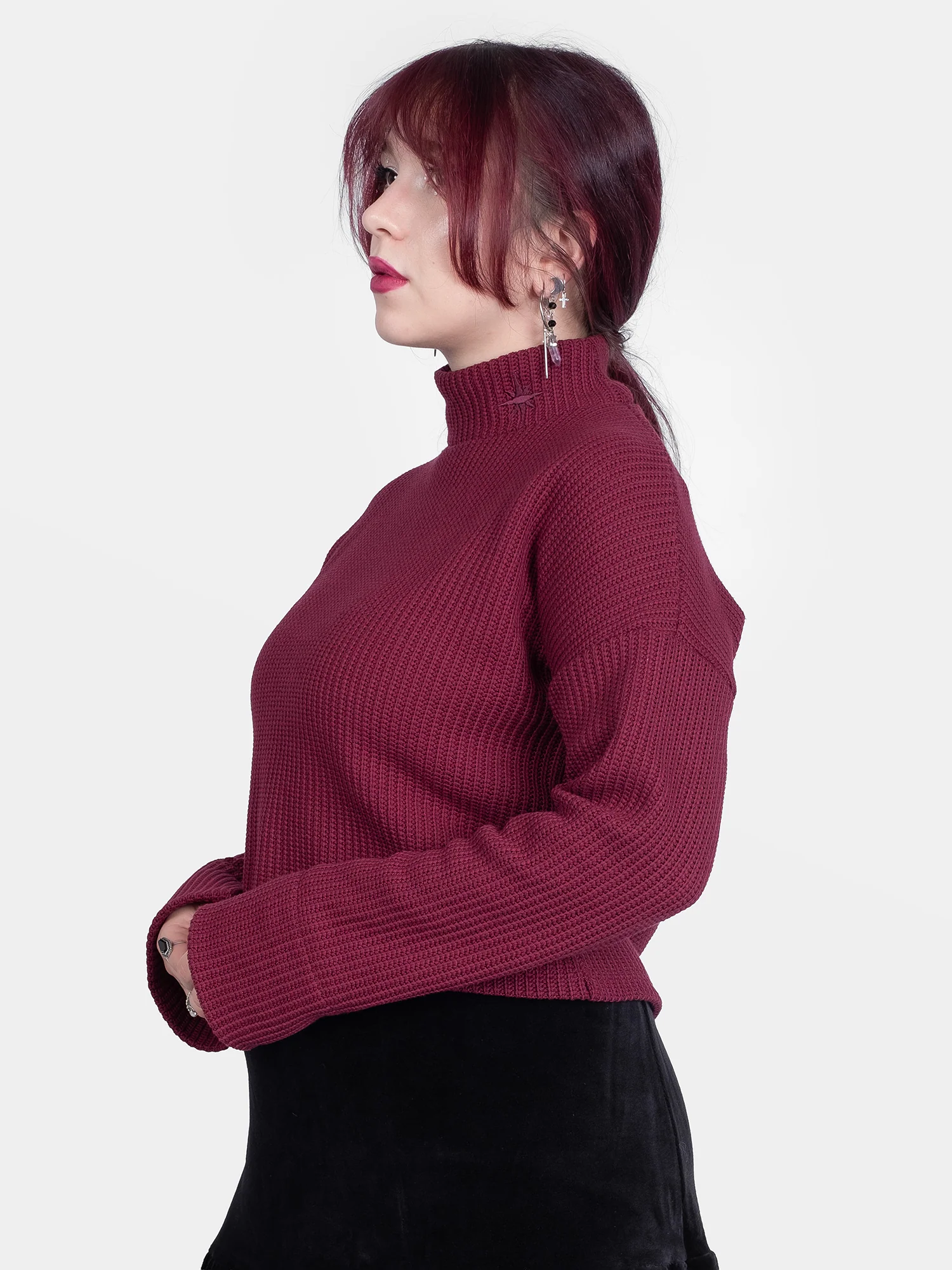 Bordowy sweter z golfem Astrid - Image 7