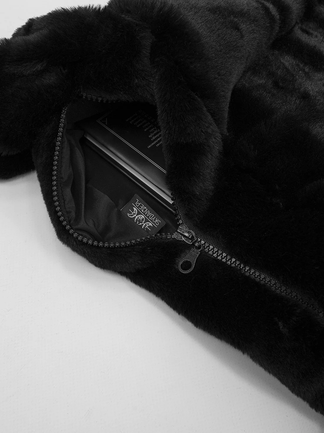 Futrzana torba na ramię Banshee - Image 7