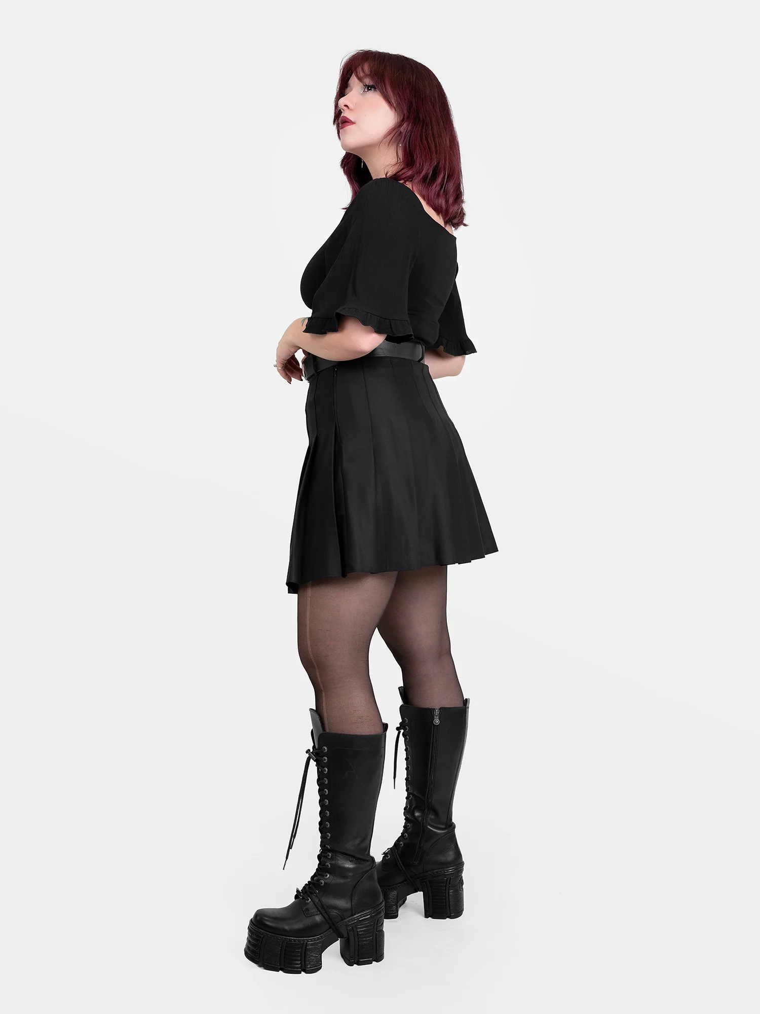 Czarna tennis skirt ze szlufkami - Image 5