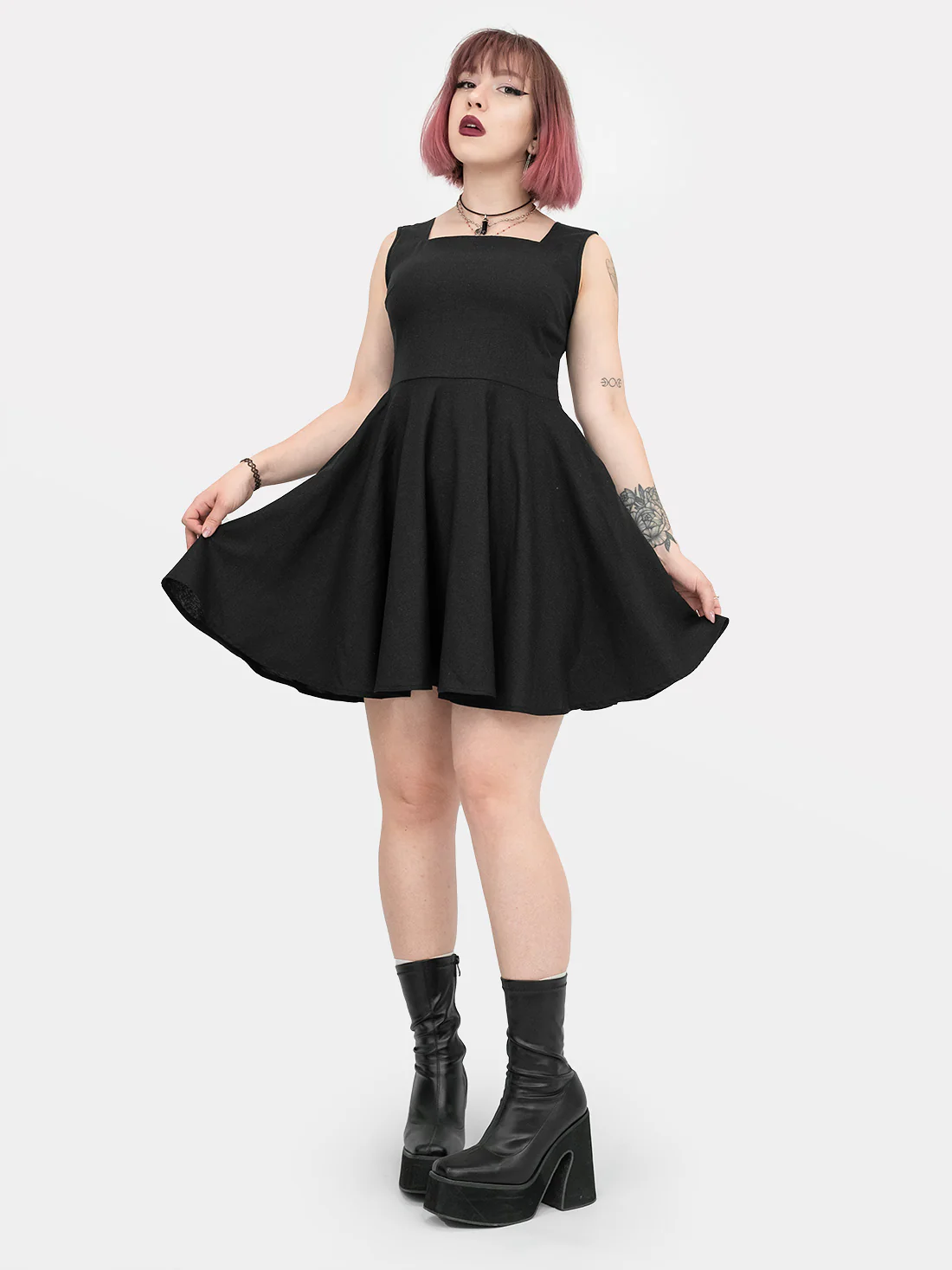 Sukienka z dodatkiem lnu Mayhem - Image 9