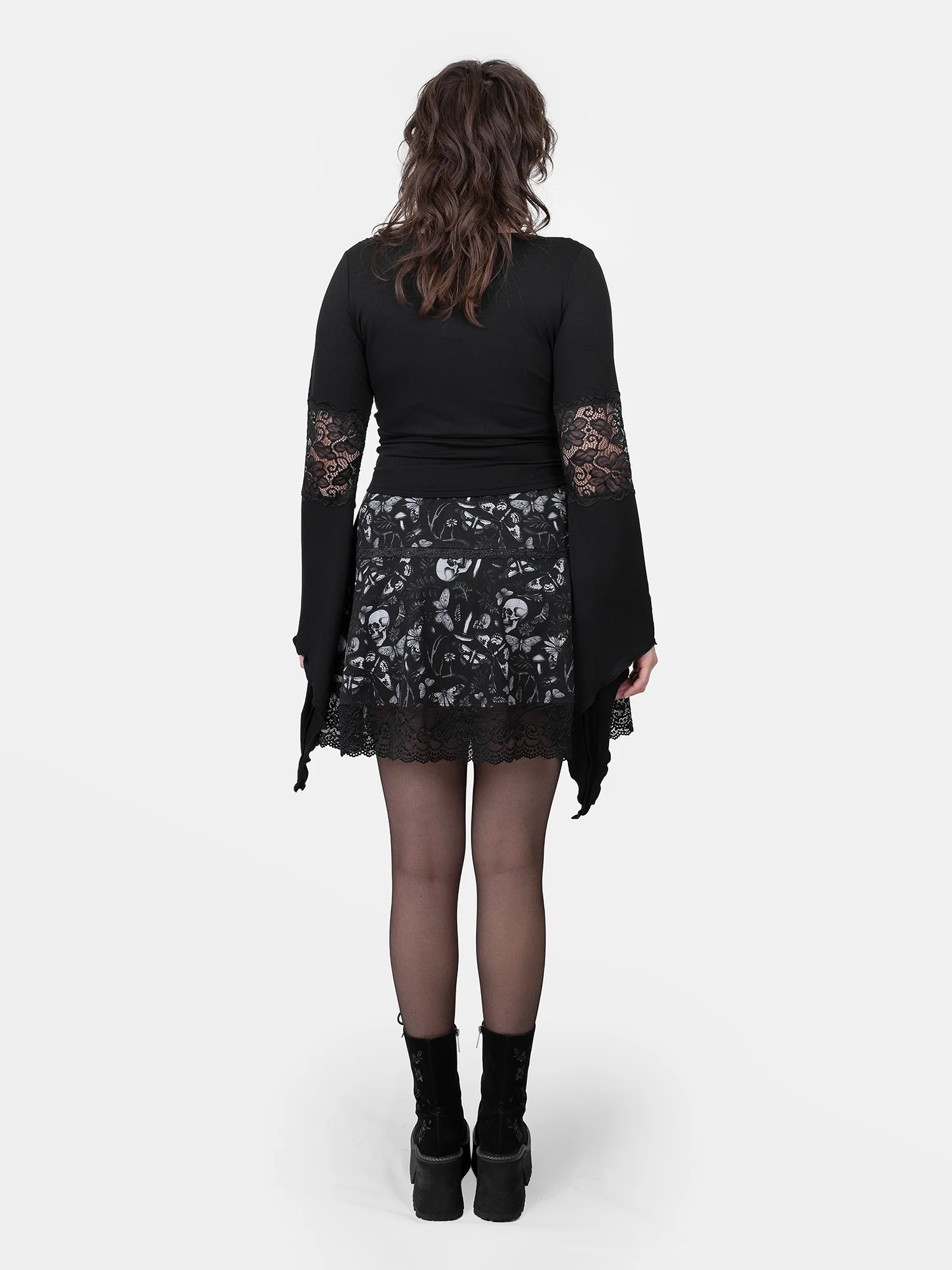 Spódnica mini z koronką Moonveil - Image 6