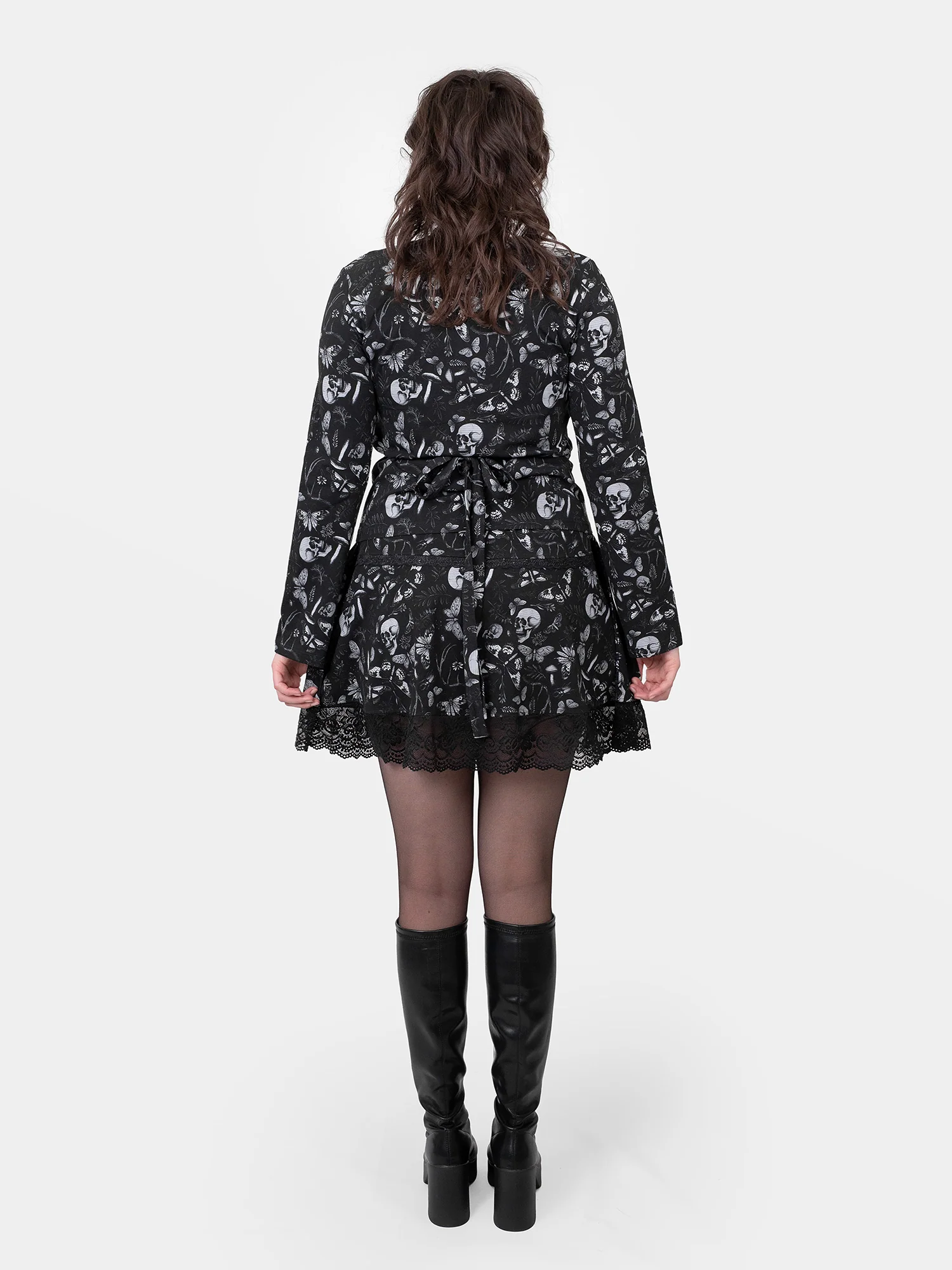 Bluzka wrap z rozszerzanymi rękawami Moonveil - Image 15