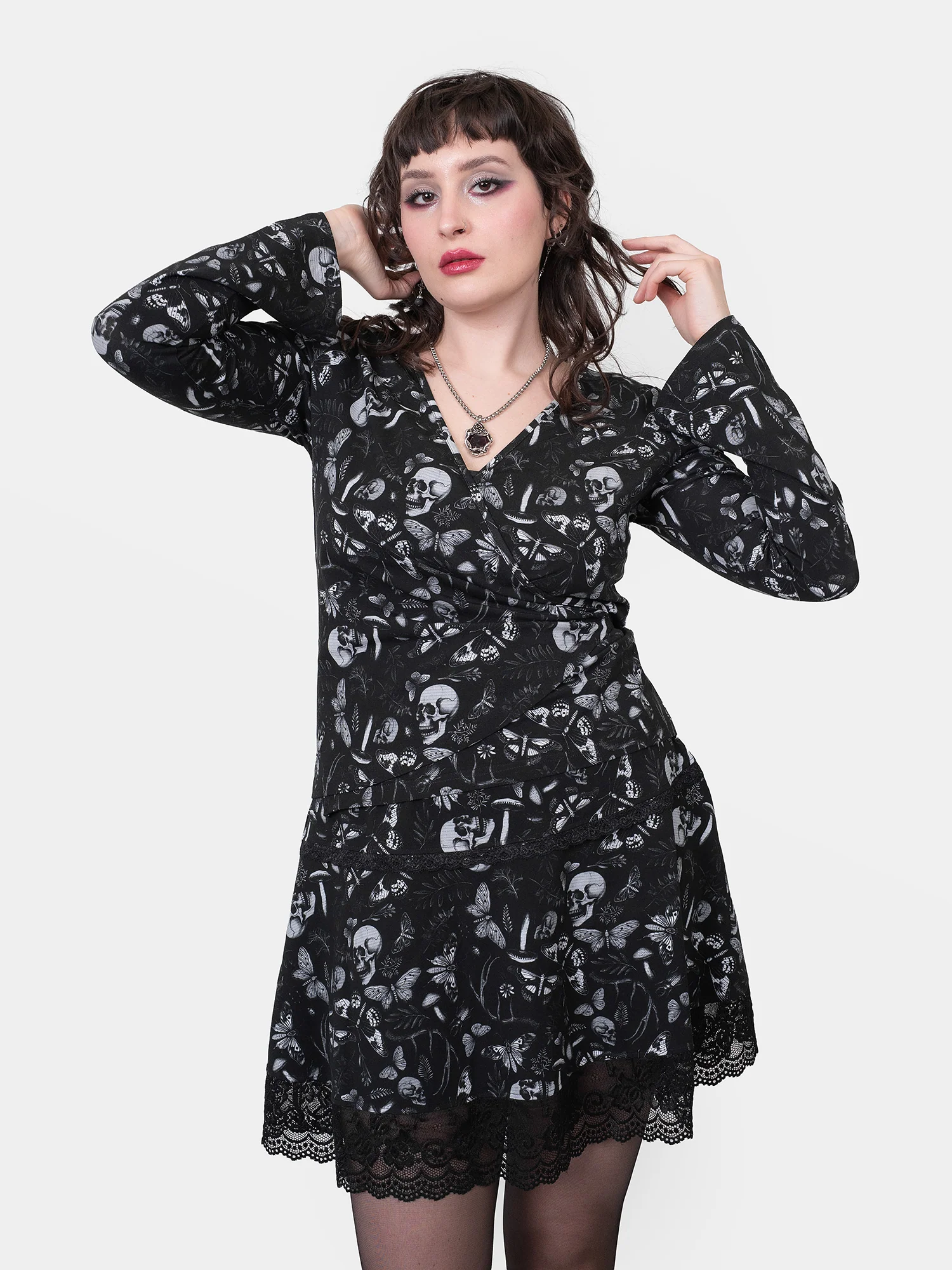 Bluzka wrap z rozszerzanymi rękawami Moonveil - Image 4