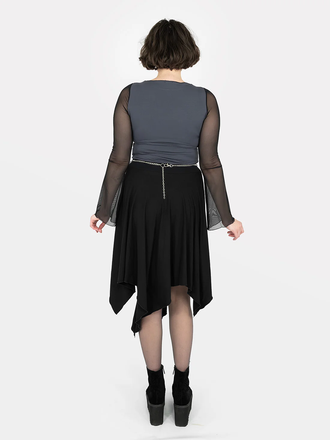 Szara bluzka z zawieszką Nova - Image 17