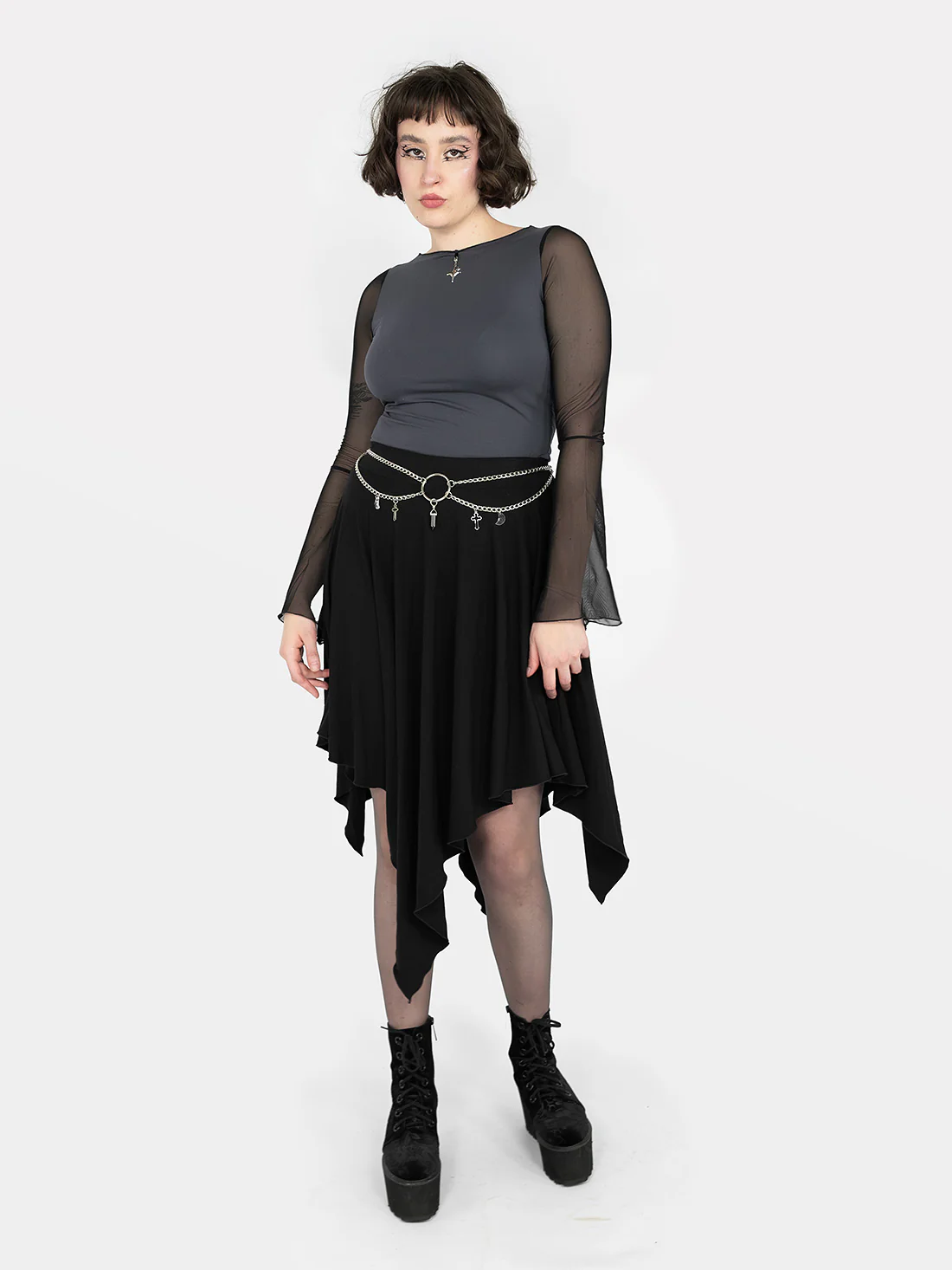 Szara bluzka z zawieszką Nova - Image 5