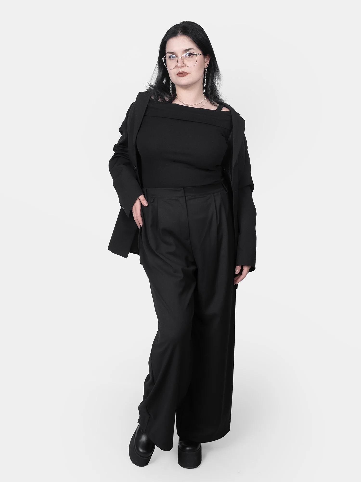 Bluzka off-shoulder Seraphine - Image 4